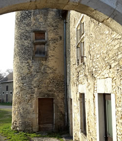 Voûte de l'entrée de la Ferme des Dames